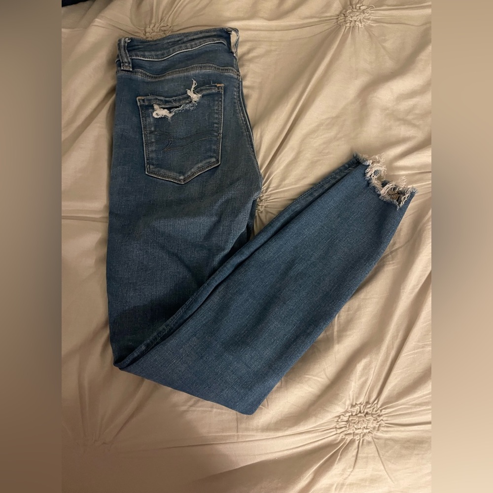 American Eagle Low Waisted Skinny Jeans